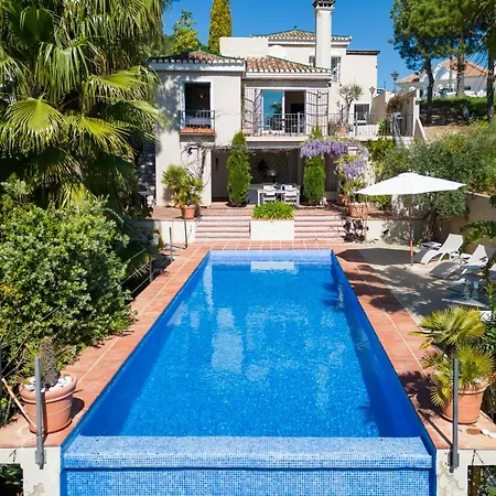 Wonderful Private Infinity Pool And Fantastic Views Villa Estepona